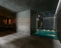 Indoor Pool © 7132 Hotel - Julien Balmer